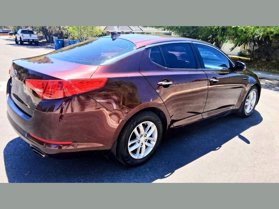 2013 Kia Optima LX 1 garaged ice cold AC RUNS EXC! Super clean!
