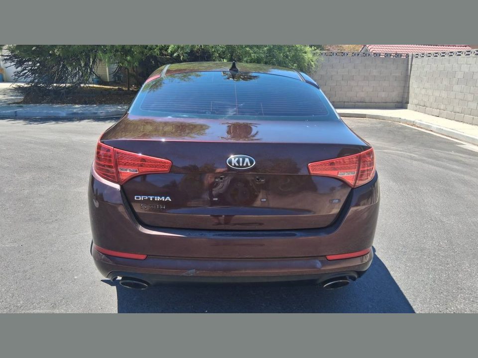 2013 Kia Optima LX 1 garaged ice cold AC RUNS EXC! Super clean!