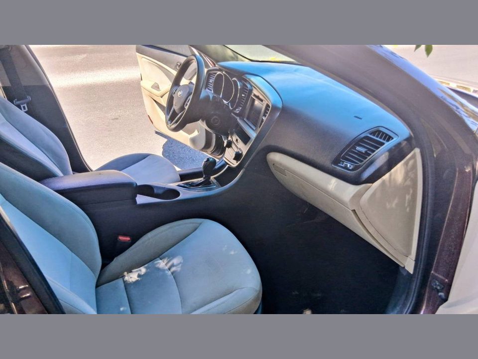 2013 Kia Optima LX 1 garaged ice cold AC RUNS EXC! Super clean!