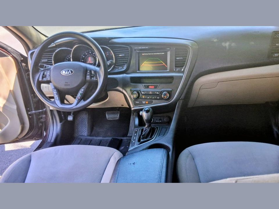 2013 Kia Optima LX 1 garaged ice cold AC RUNS EXC! Super clean!