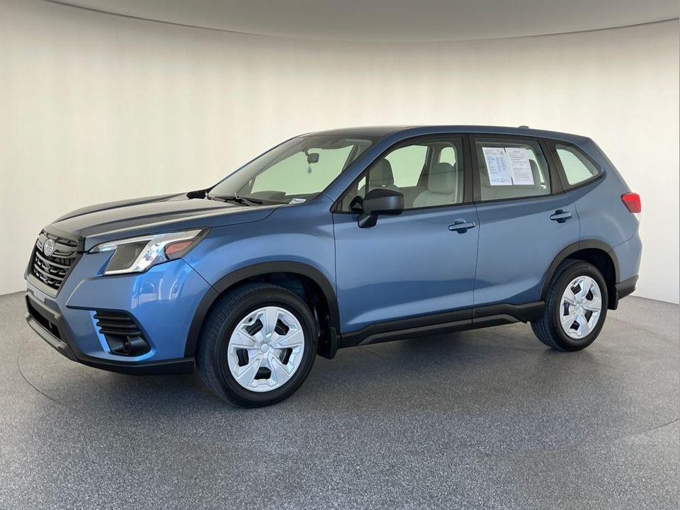 2023 Subaru Forester Base