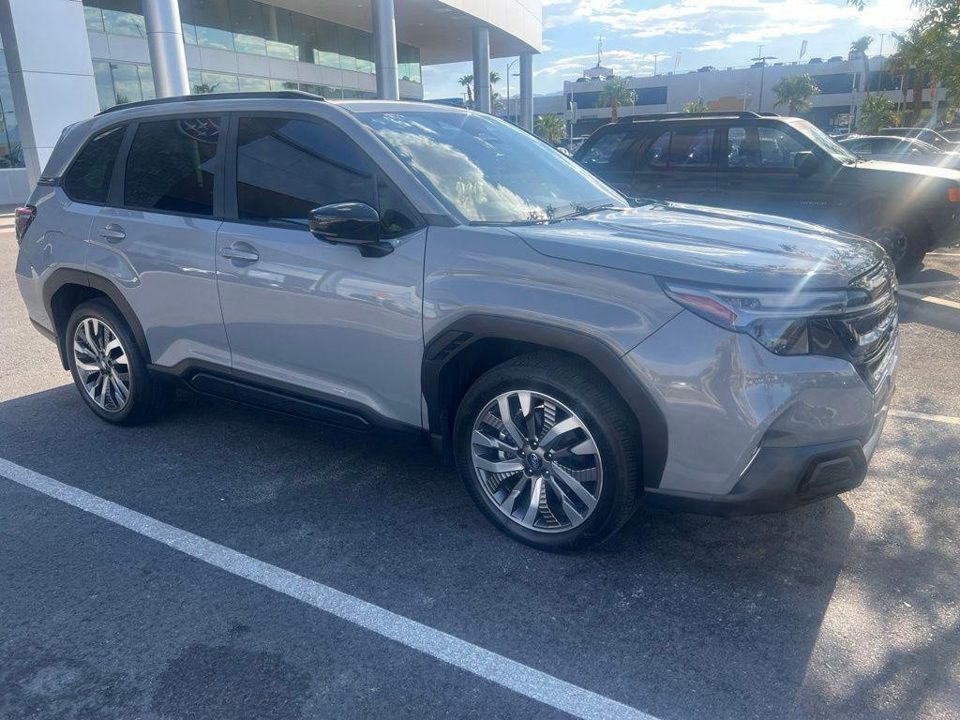 2025 Subaru Forester Touring