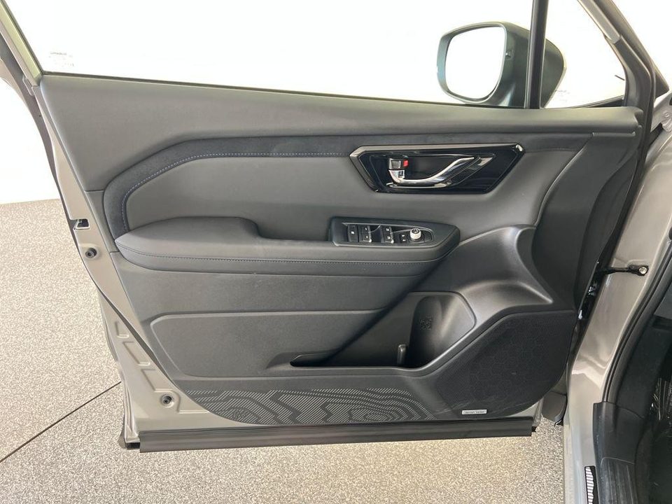 2025 Subaru Forester Limited Hybrid