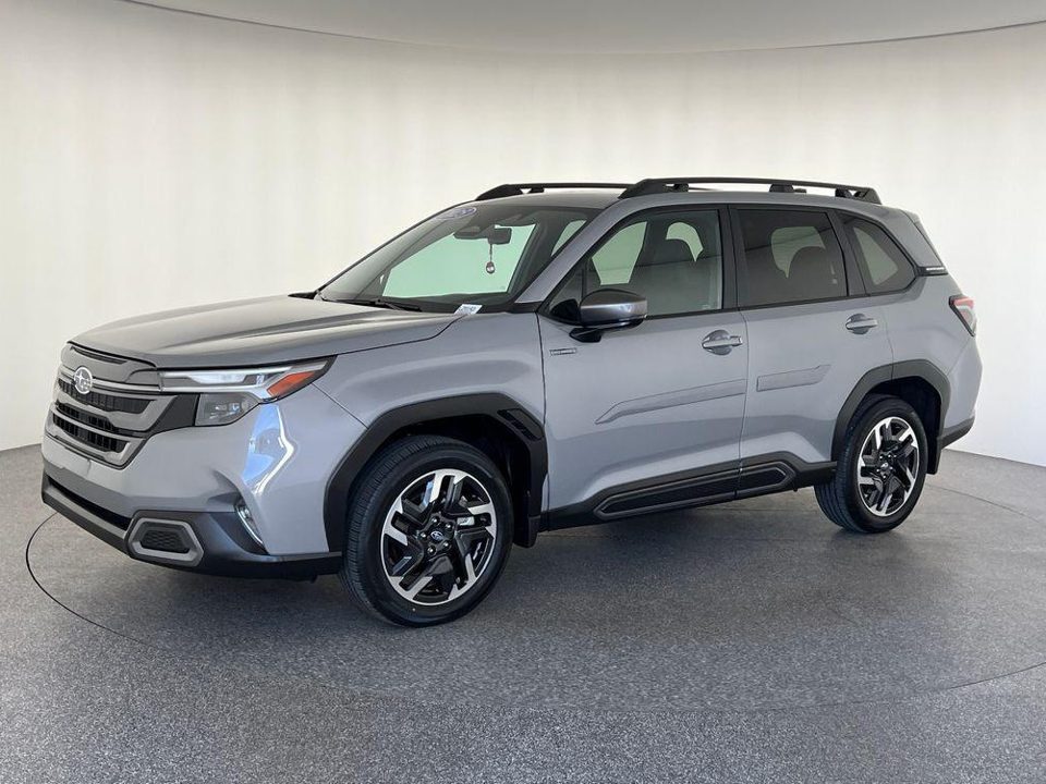2025 Subaru Forester Limited Hybrid