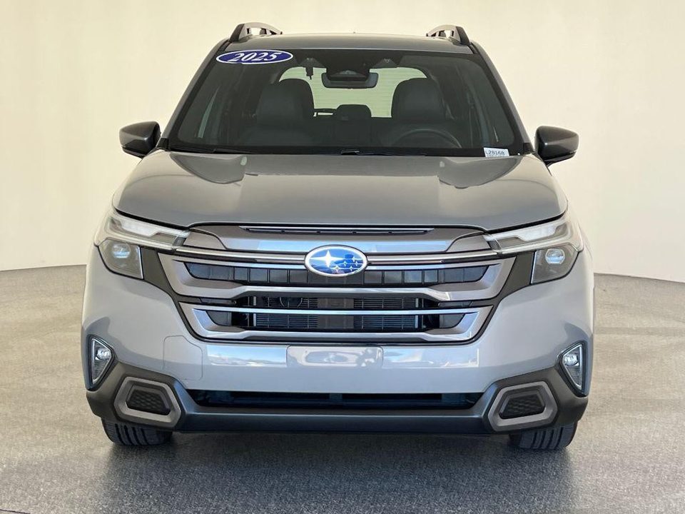 2025 Subaru Forester Limited Hybrid