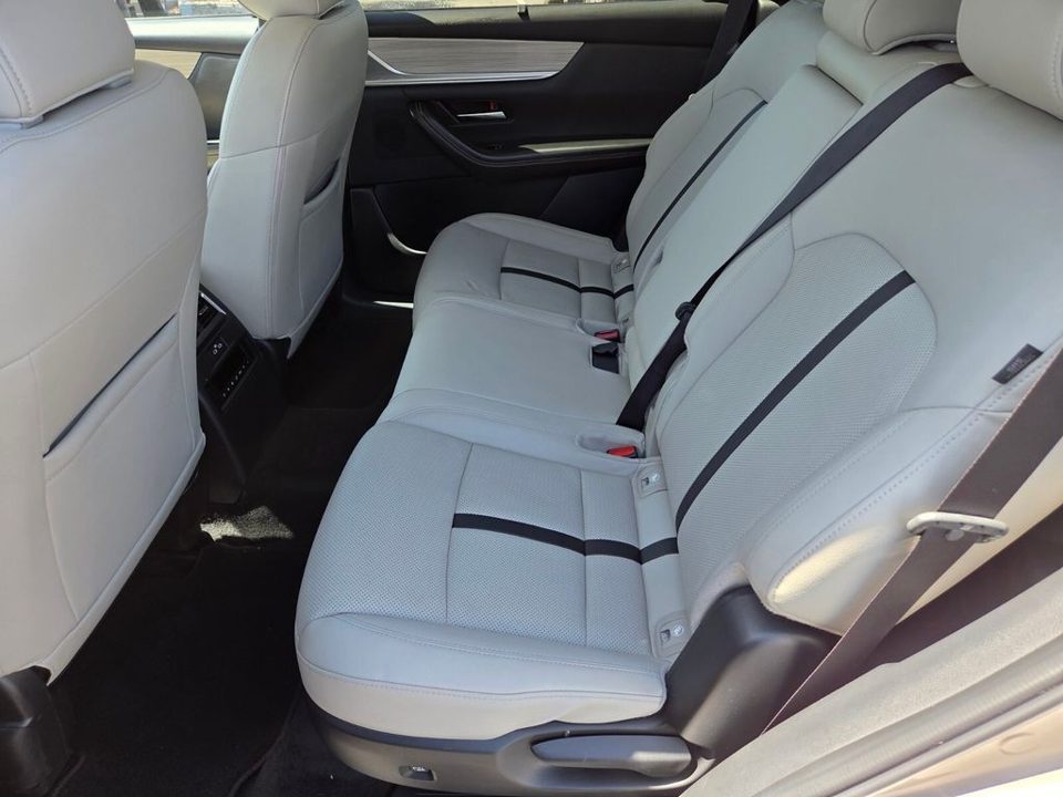2024 Mazda CX-90 PHEV Preferred