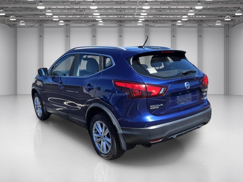2018 Nissan Rogue Sport SV