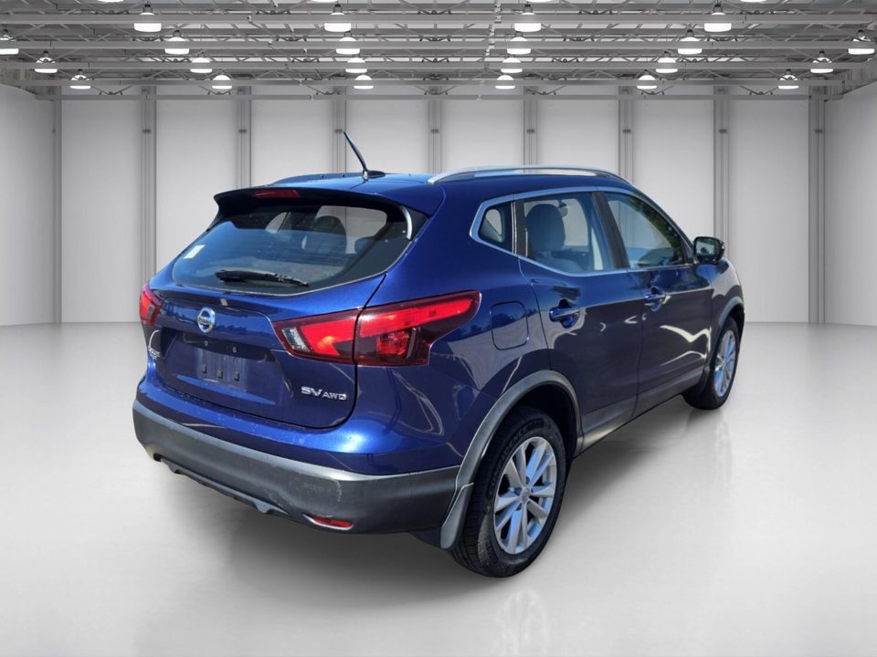 2018 Nissan Rogue Sport SV