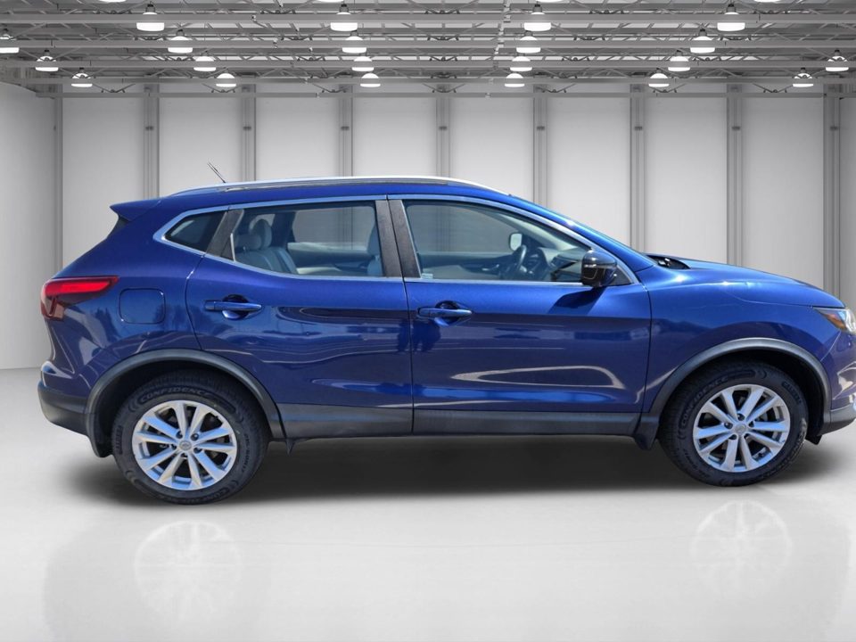 2018 Nissan Rogue Sport SV