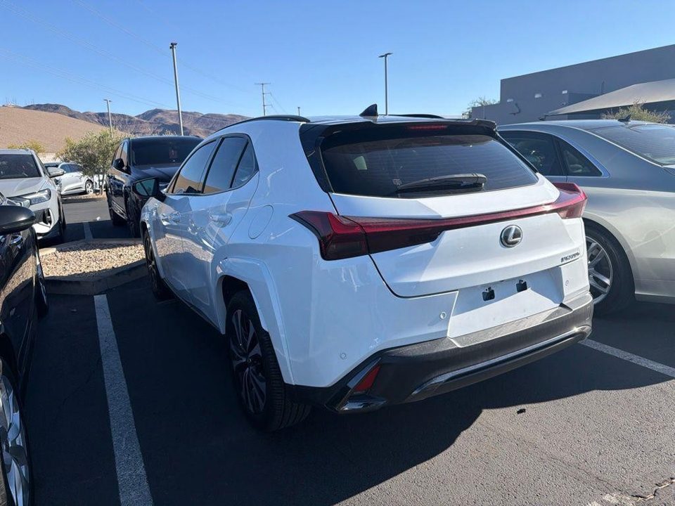 2025 Lexus UX 300h F SPORT Design