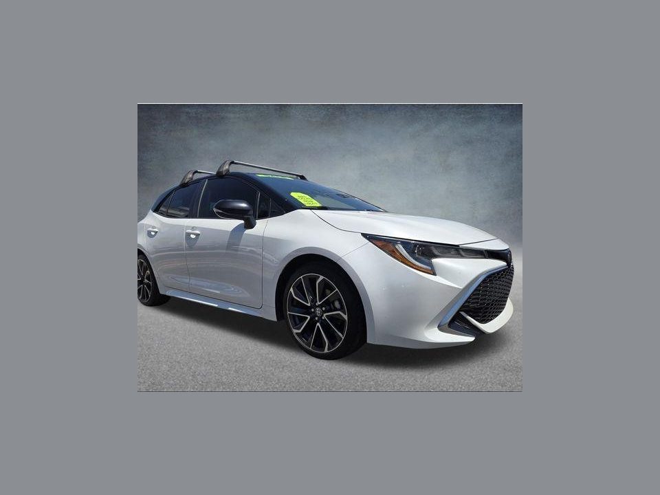 2021 Toyota Corolla Hatchback XSE