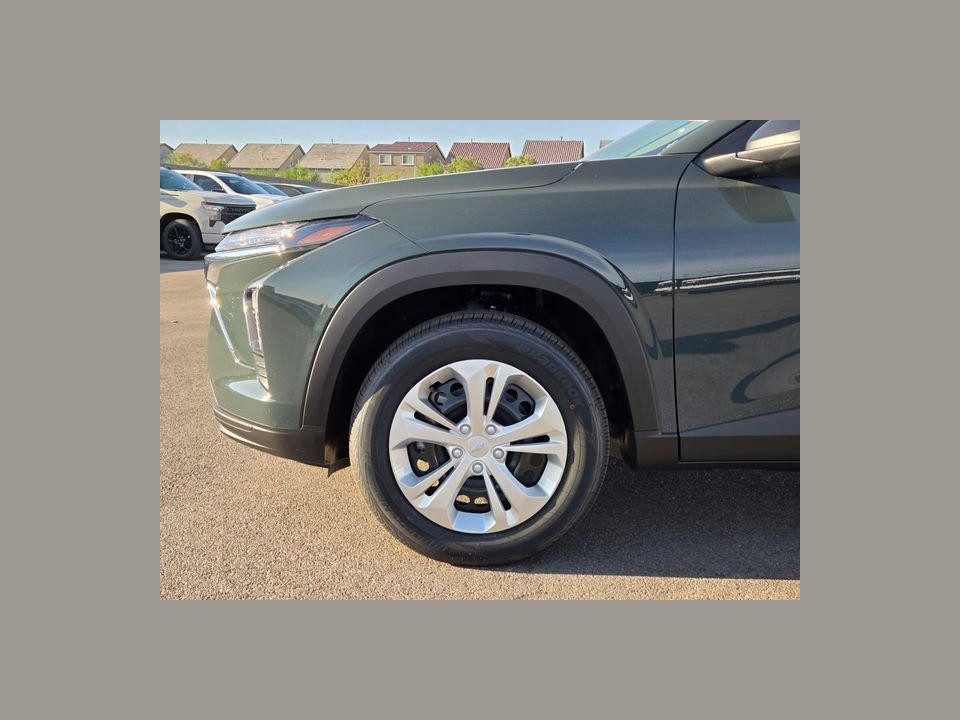2026 Chevrolet Trax FWD LS