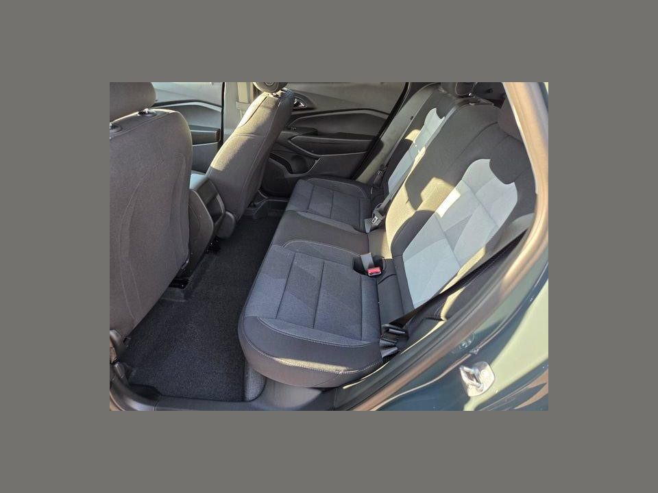2026 Chevrolet Trax FWD LS