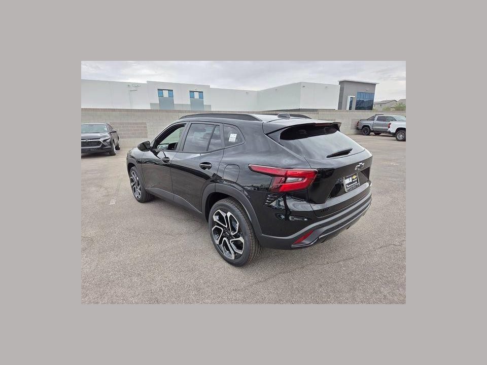 2026 Chevrolet Trax FWD LS
