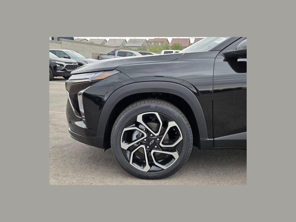 2026 Chevrolet Trax FWD LS