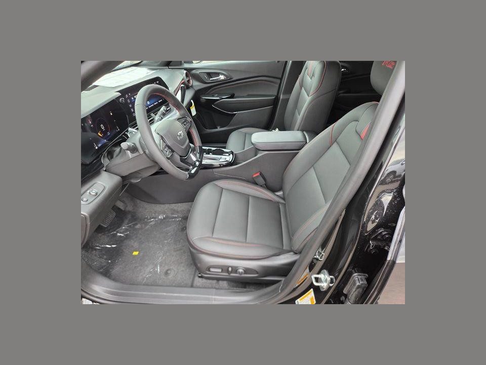2026 Chevrolet Trax FWD LS