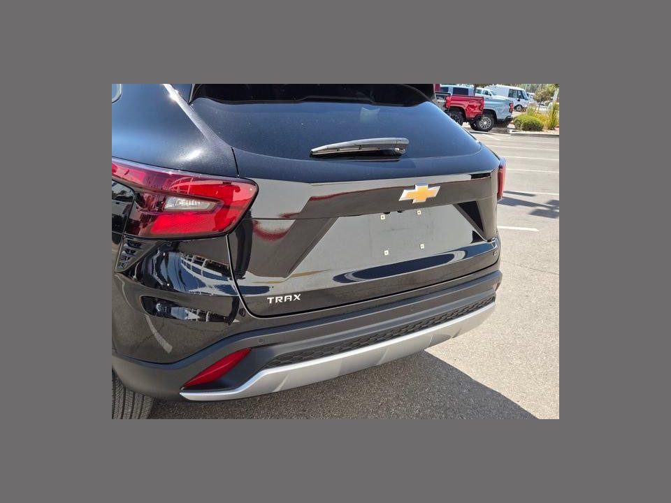 2024 Chevrolet Trax FWD LT