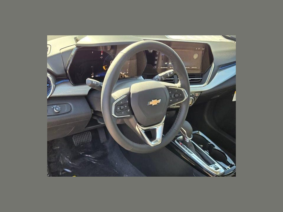 2026 Chevrolet Trax FWD LT