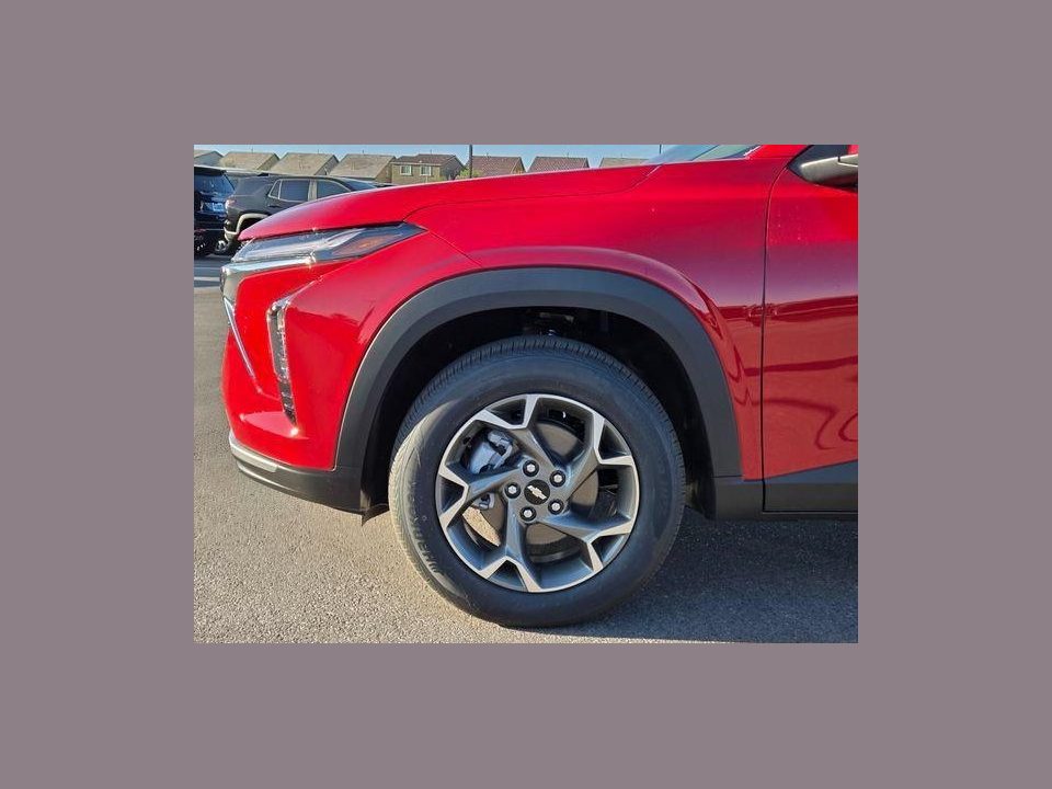 2026 Chevrolet Trax FWD LT