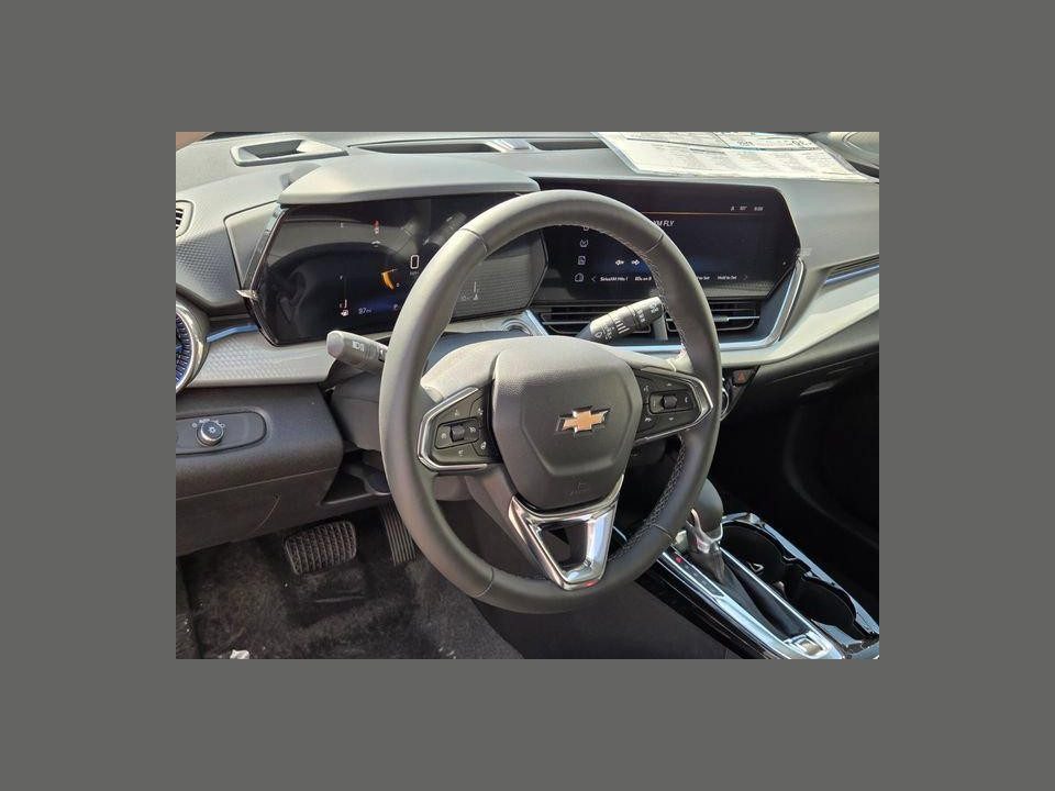 2026 Chevrolet Trax FWD LT