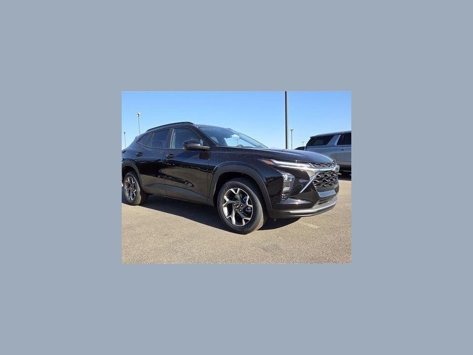 2026 Chevrolet Trax FWD LT