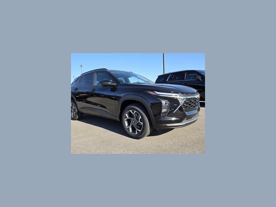 2026 Chevrolet Trax FWD LT