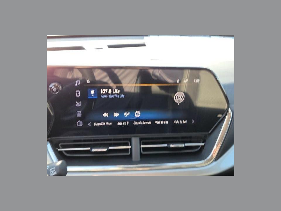 2026 Chevrolet Trax FWD LT