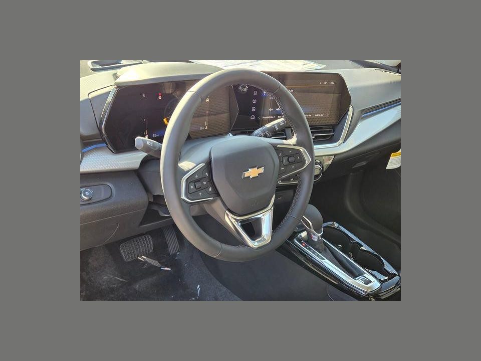 2026 Chevrolet Trax FWD LT
