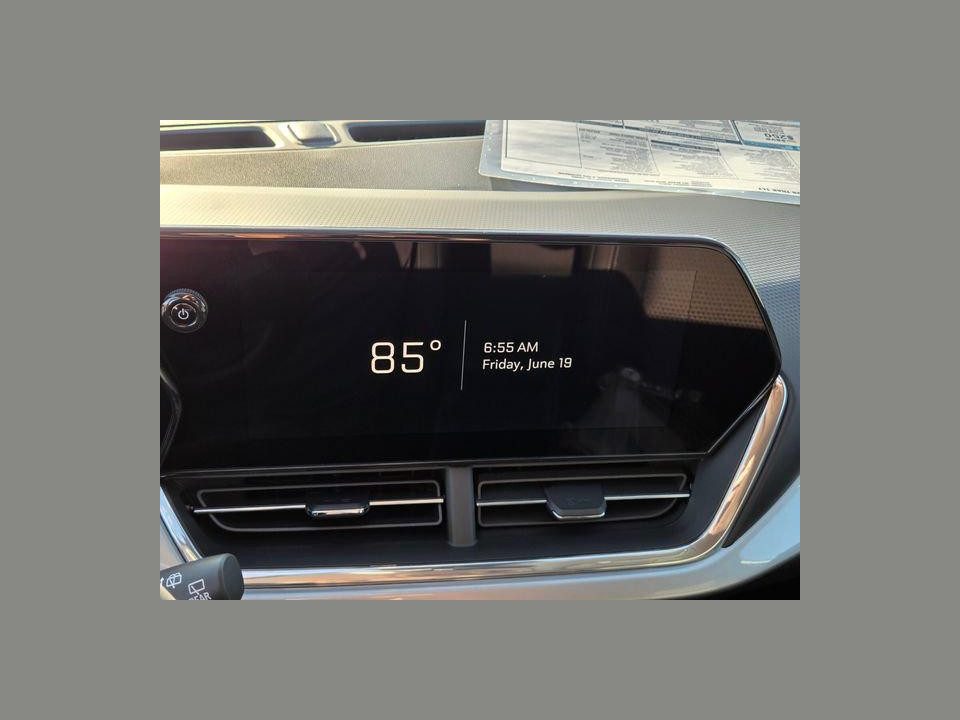2026 Chevrolet Trax FWD LT