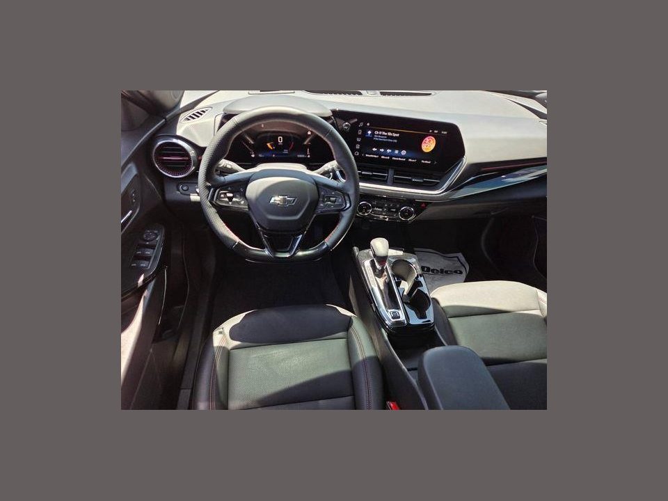 2025 Chevrolet Trax FWD 2RS
