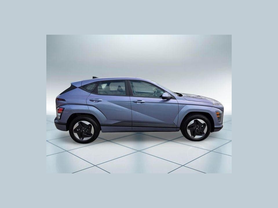 2024 Hyundai Kona Electric SE