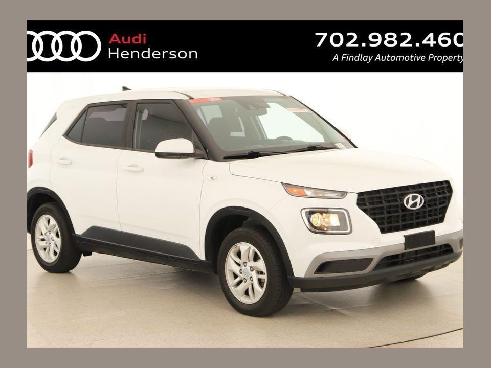 2022 Hyundai Venue SE