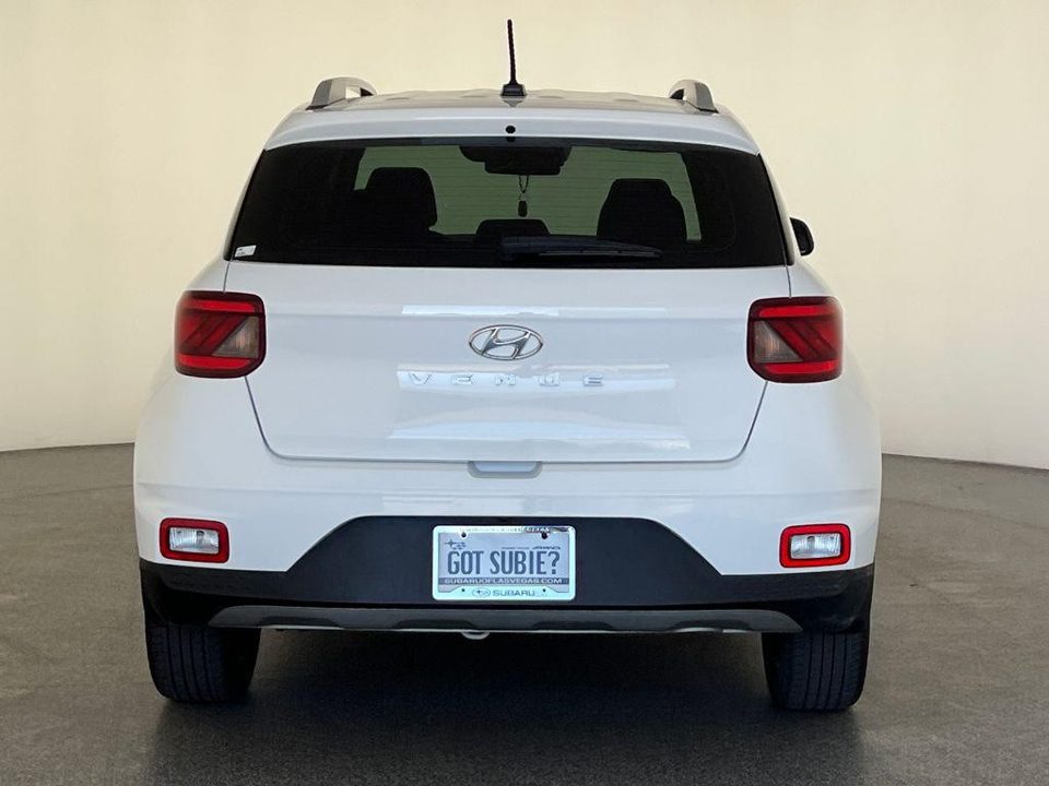 2023 Hyundai Venue SEL