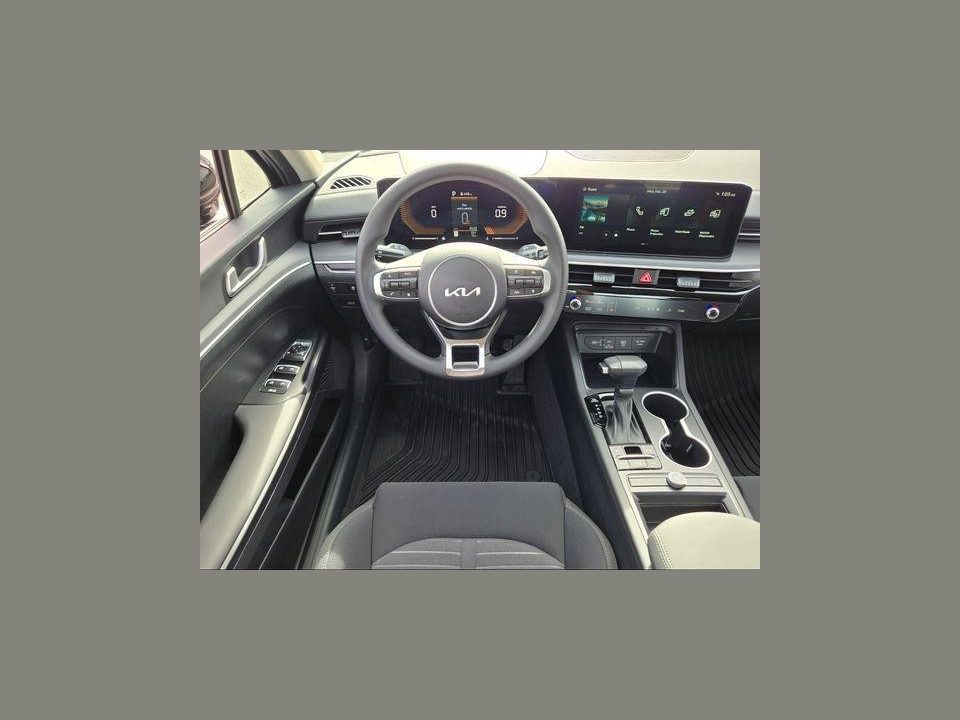 2026 Kia K5 LXS FWD