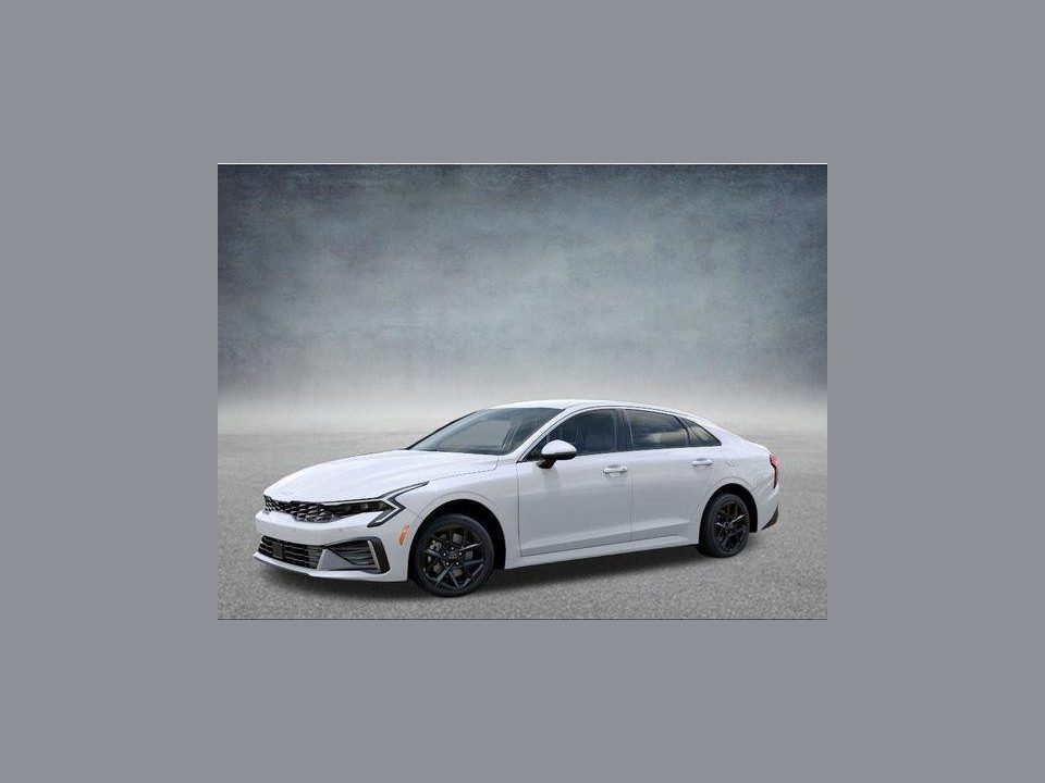 2026 Kia K5 LXS FWD