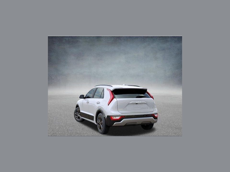 2026 Kia Niro SX
