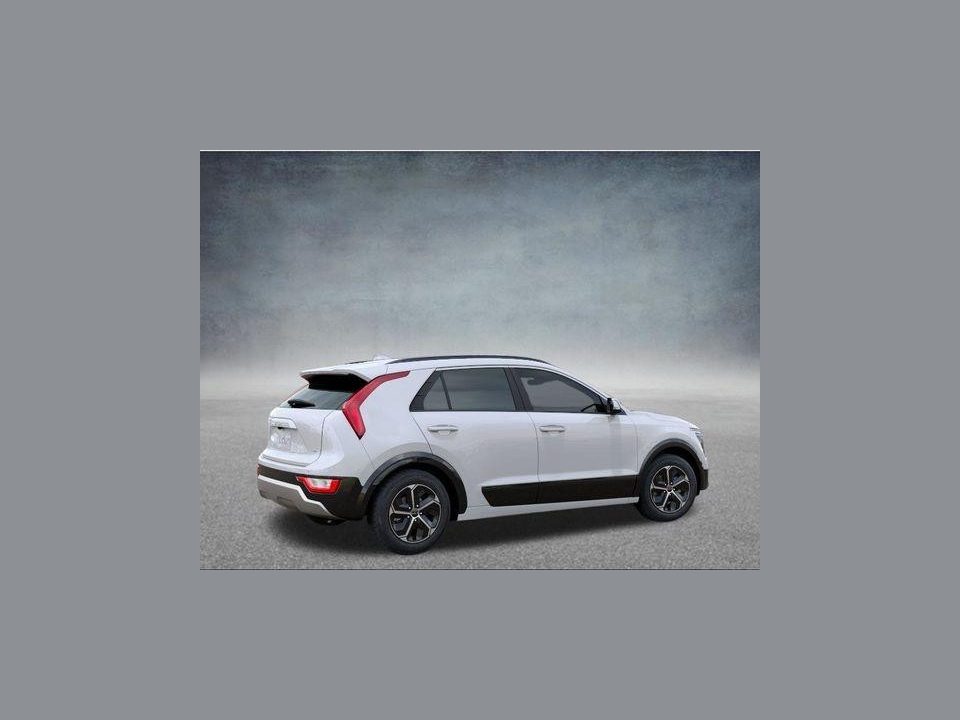 2026 Kia Niro SX