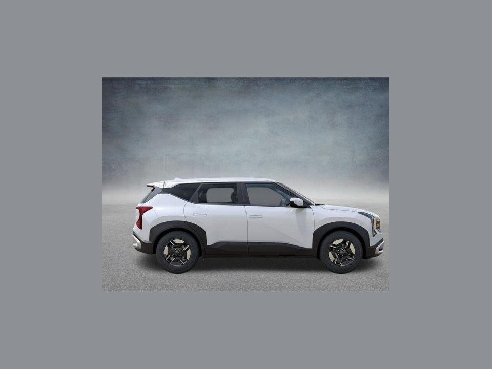 2027 Kia Seltos LX