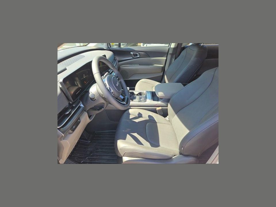 2026 Kia Carnival MPV LXS