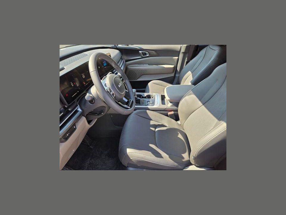 2026 Kia Carnival MPV LXS