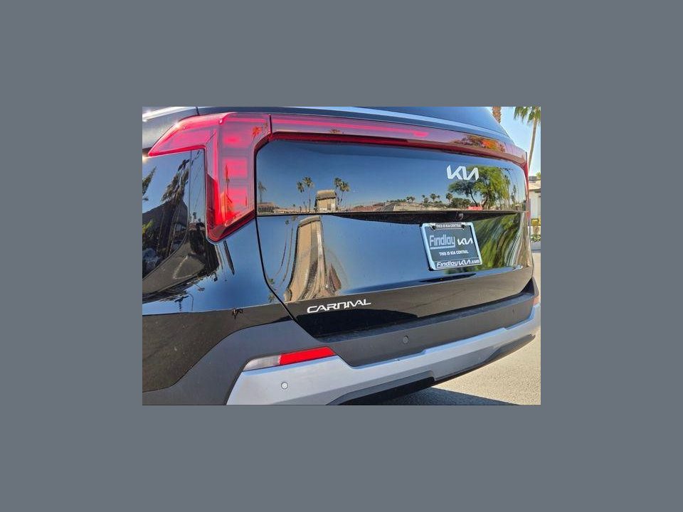 2026 Kia Carnival MPV LXS