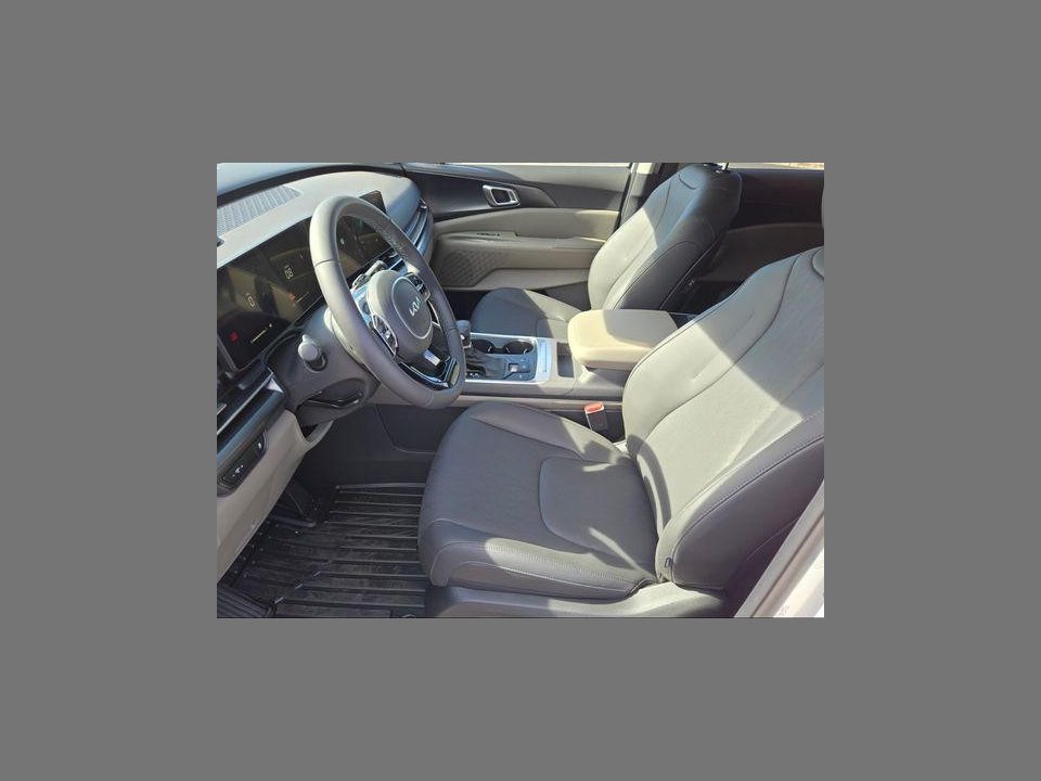 2026 Kia Carnival MPV LXS