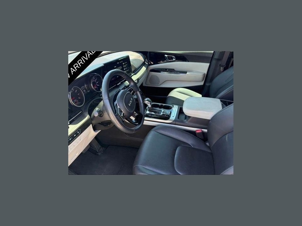 2023 Kia Carnival MPV EX