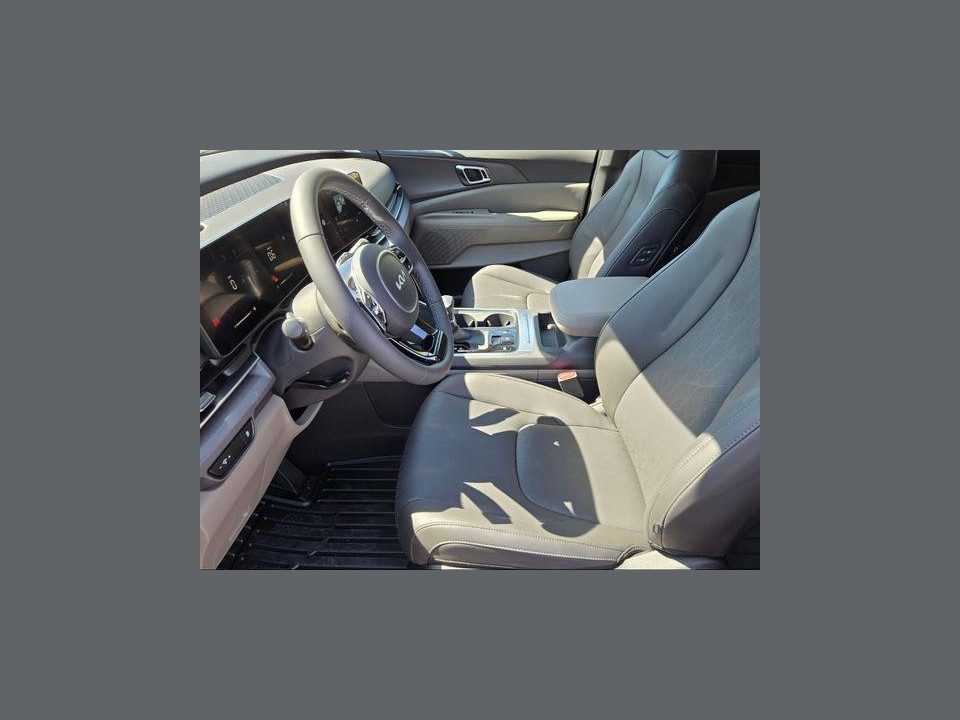 2026 Kia Carnival MPV EX
