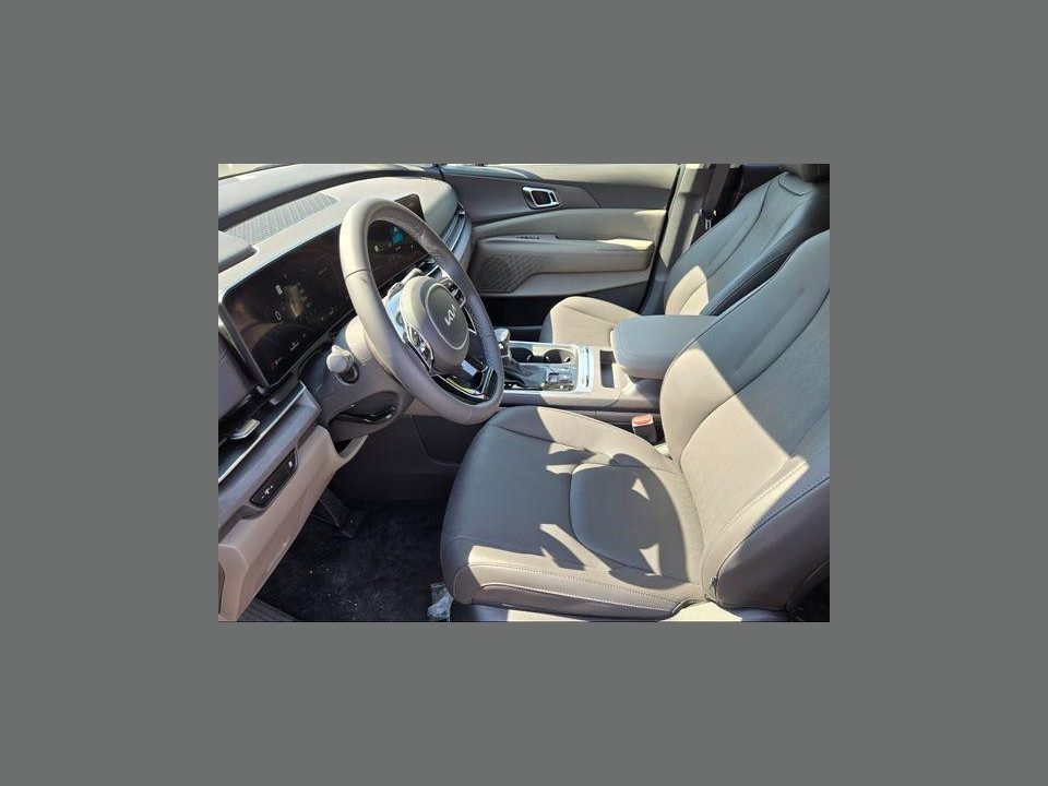 2026 Kia Carnival MPV SX