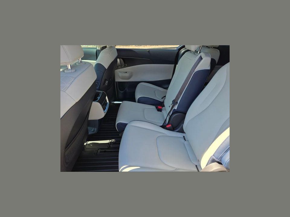 2026 Kia Carnival MPV Hybrid SX