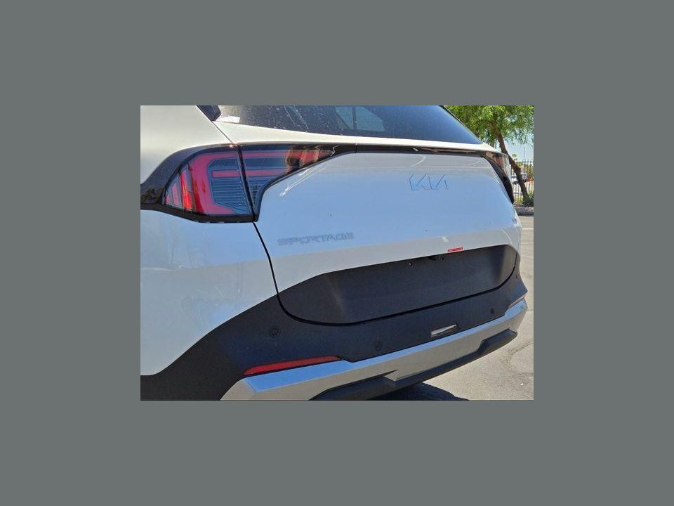 2026 Kia Sportage Hybrid LX
