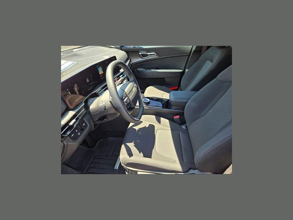 2026 Kia Sportage Hybrid LX