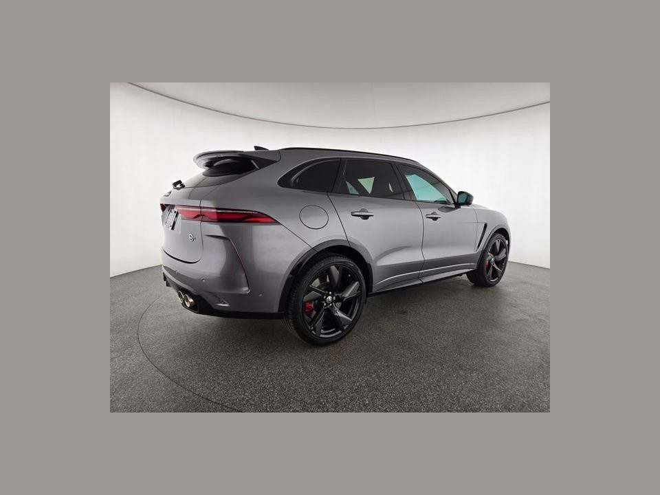 2025 Jaguar F-PACE SVR P550 AWD Automatic