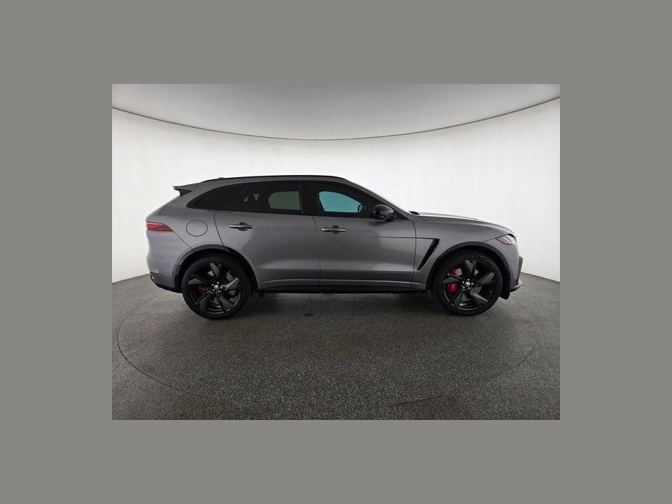 2025 Jaguar F-PACE SVR P550 AWD Automatic